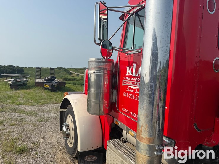 1997-peterbuilt-379-t/a-truck-tractor-image-18