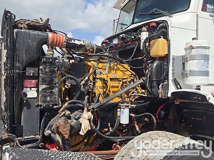 2000-peterbilt-357-image-44