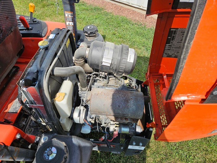 kubota-zd326s-image-20