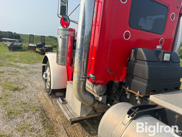 1997-peterbuilt-379-t/a-truck-tractor-image-12