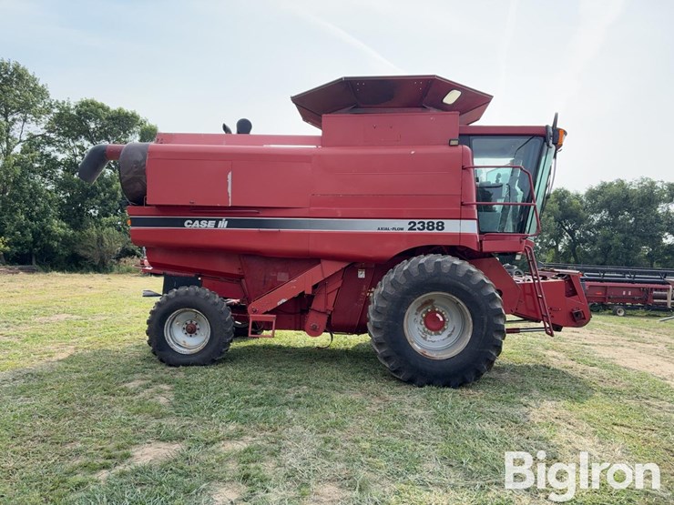 case-ih-2388-image-4