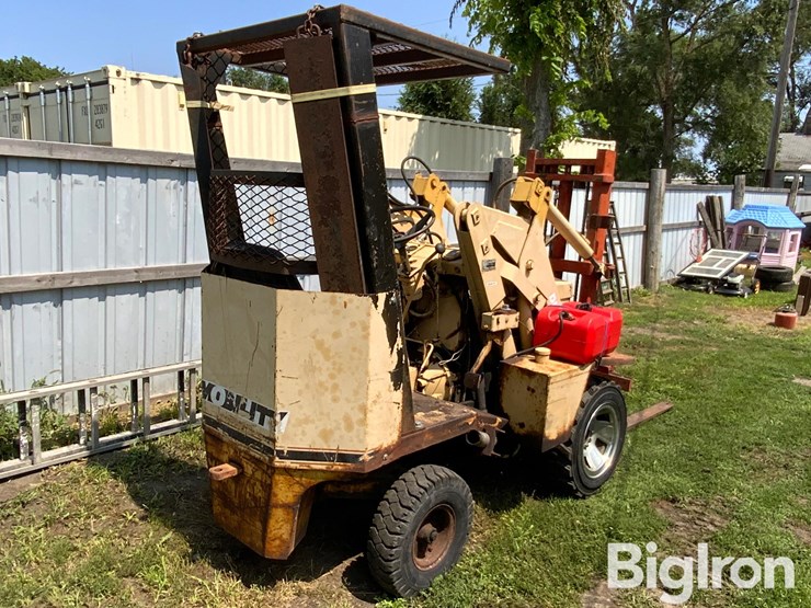 mobility-12812w-forklift-image-5
