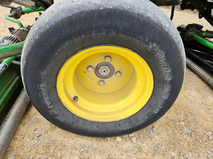 john-deere-2500e-image-12