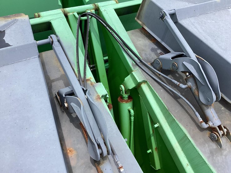 hays-lti-side-dump-bulk-hauler-image-38