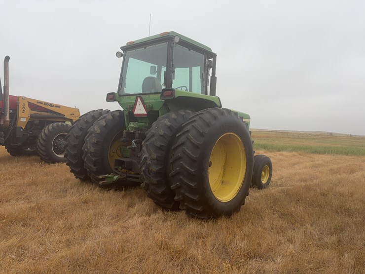 1974-john-deere-4630-image-22