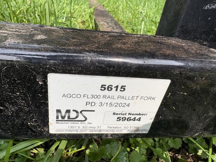 mds-pallet-forks---model-5615-1248---5,500#-rating-image-6