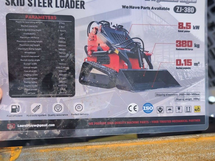 zjg-mini-skid-steer-loader-zj-380-(red)---15hp-image-11