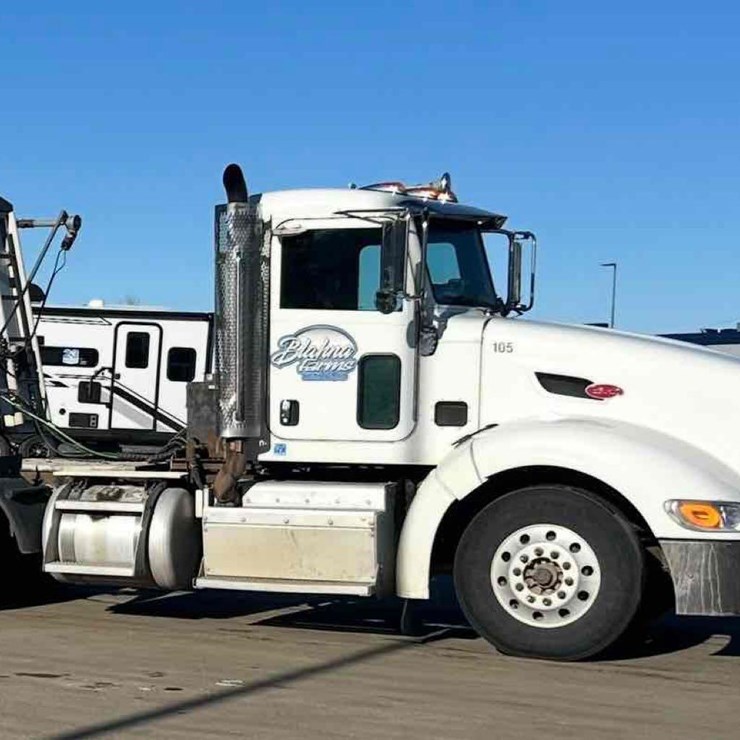 2013 PETERBILT 386