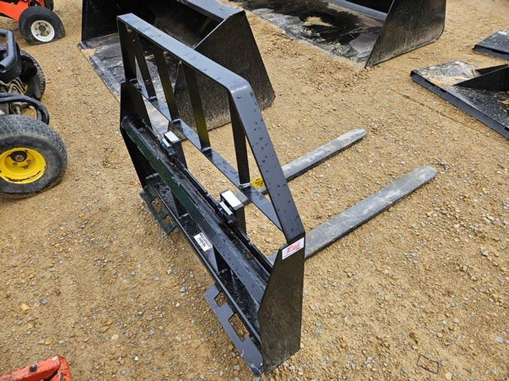 #226-•-kivel-48"-3500-lb-pallet-fork-image-5