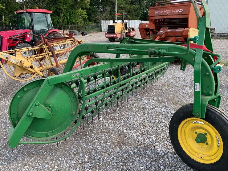 john-deere-hay-rake-image-2