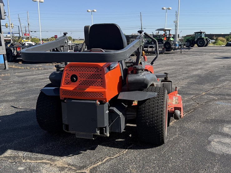 2017-kubota-zd1211-image-8