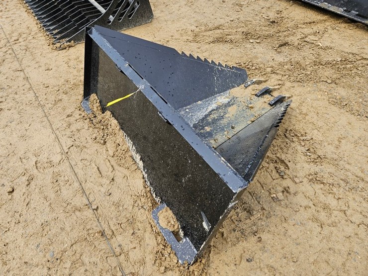 #227-•-jmr-tree-spade-image-5