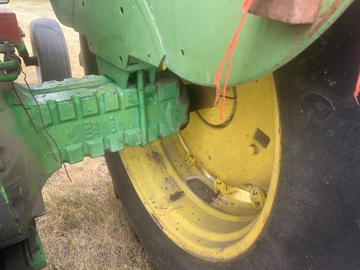 john-deere-4020-image-21
