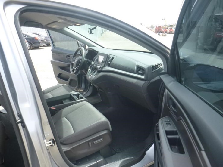 2018-honda-odyssey-image-6