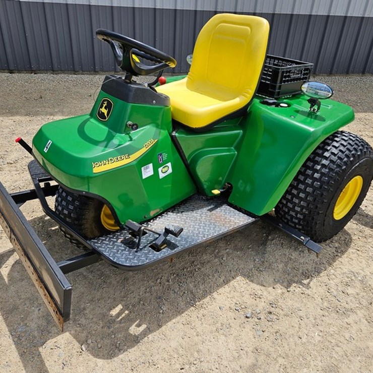 JOHN DEERE 1200