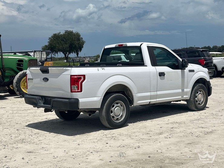 2017-ford-f150-image-3