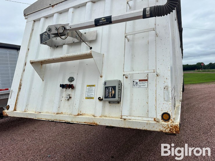 2000-dakota-trail-eze-t/a-grain-trailer-image-17