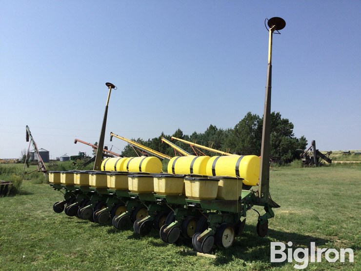 john-deere-7000-image-4