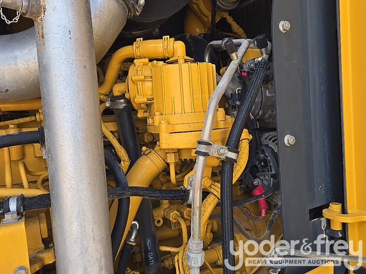 2012-deere-670gp-image-60
