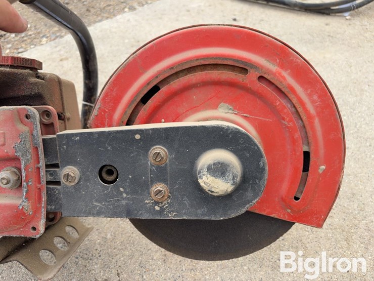 homelite-dm50-gas-chop-saw-image-12