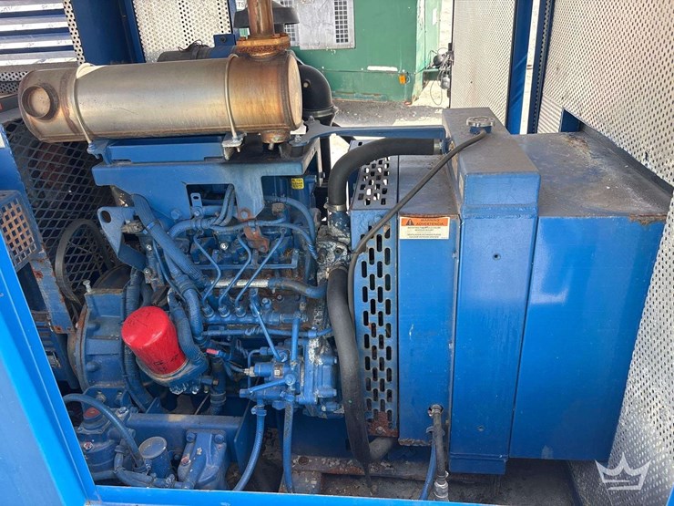 2016-thompson-pump-4in-self-priming-towable-trash-pump-image-11