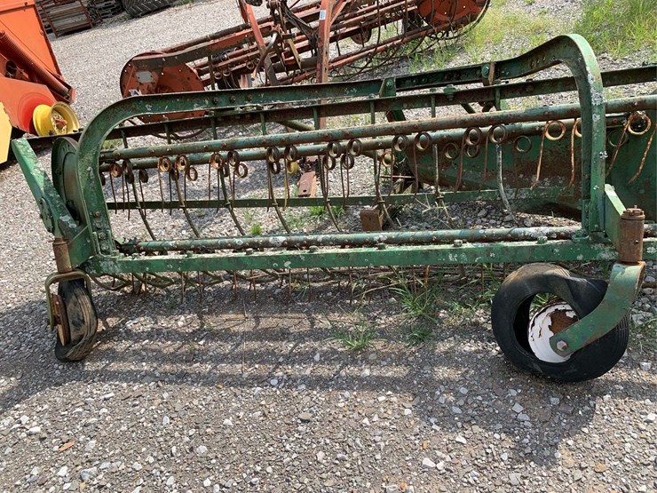 john-deere-3pt-hay-rake-image-5