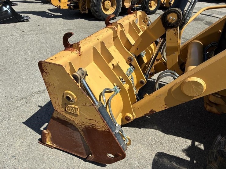 2008-caterpillar-430e-image-8