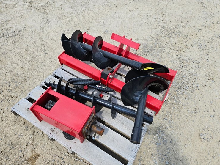 #6905-•-new-skid-steer-post-hole-digger-image-2