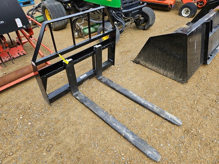#226-•-kivel-48"-3500-lb-pallet-fork-image-7