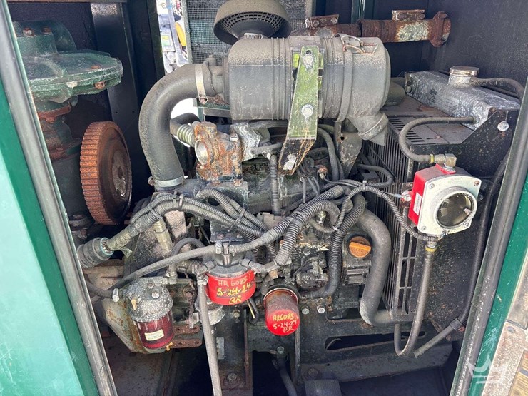 2017-baker-corp-dp44ls-4in-towable-trash-pump-image-9