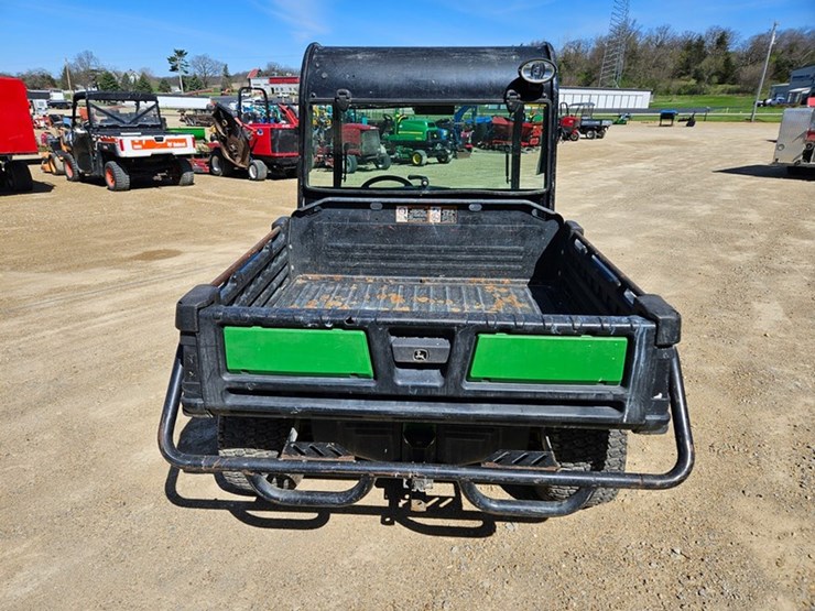 john-deere-gator-image-4