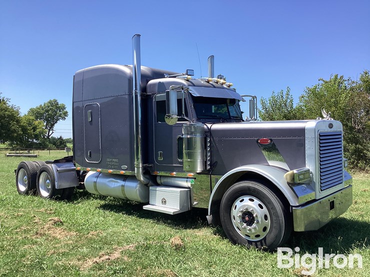 2006-peterbilt-379-image-3