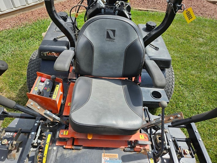 #6892-•-lastec-wz400-zero-turn-mower-image-14