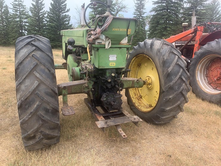 john-deere-70-image-7