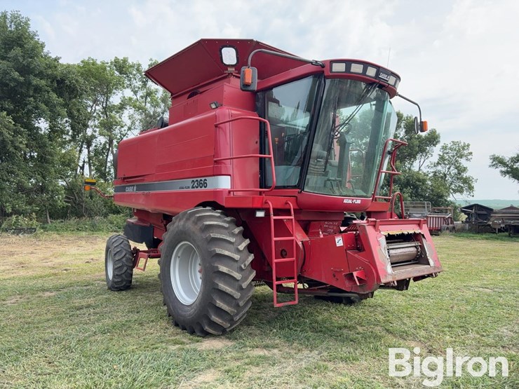 case-ih-2366-image-3