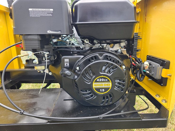 #2023-•-crawler-dumper-with-seat/-dump-bed-image-5