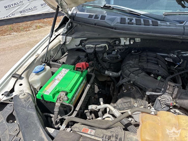2015-ford-f150-image-9