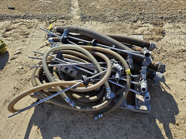 #44-•-pallet-hoses-&-misc-items-image-1
