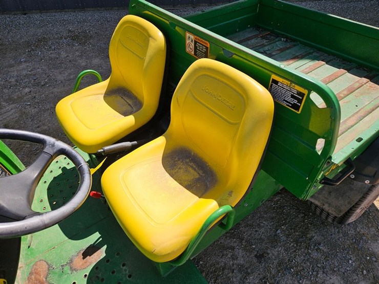 john-deere-gator-image-19
