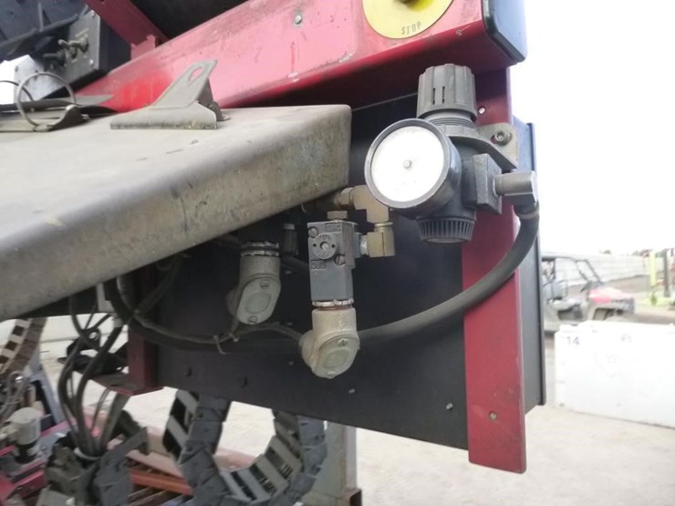 hypertherm-plasma-cutting-torch-tables-image-13