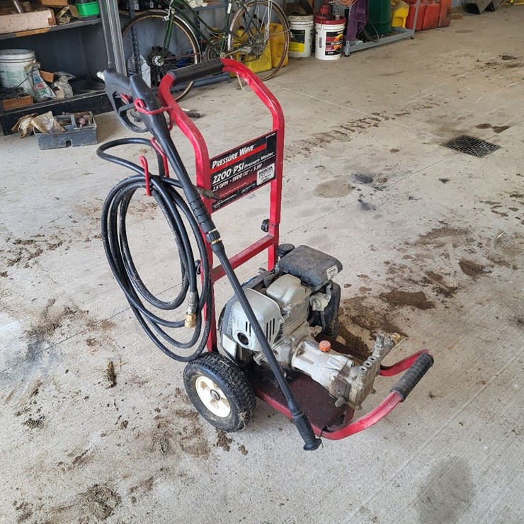 Pressure Wave Power Washer w/Gas Engine