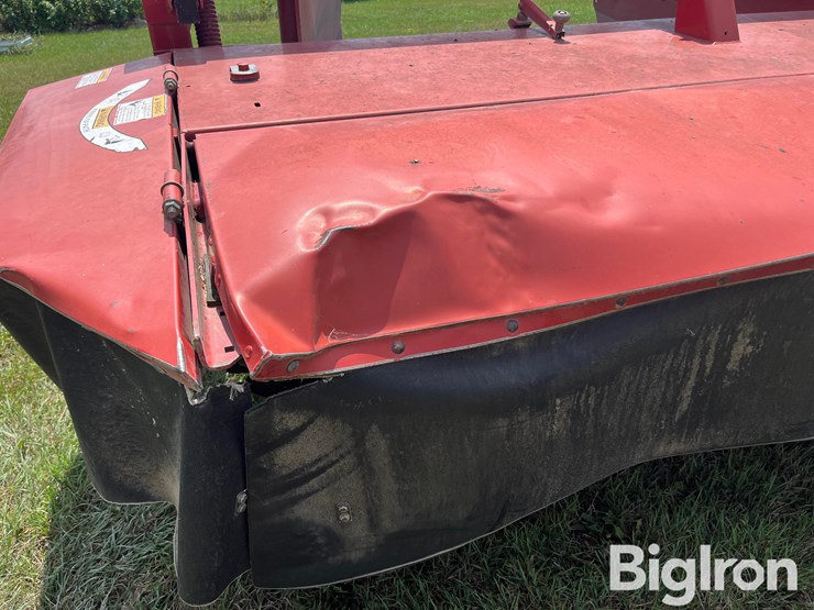 new-holland-1411-image-13