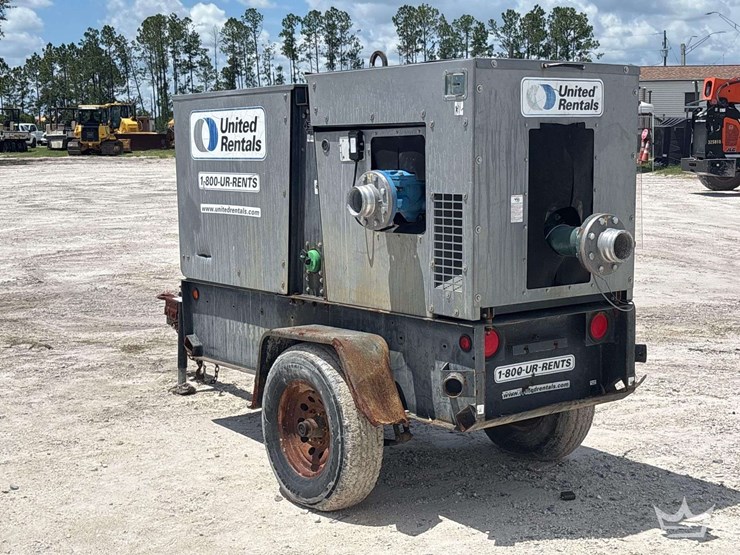 magnum-power-mtp4500-4in-towable-dry-prime-trash-pump-image-2