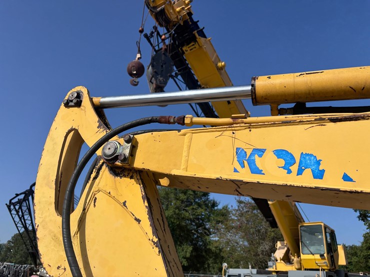 komatsu-pc35mr-image-11