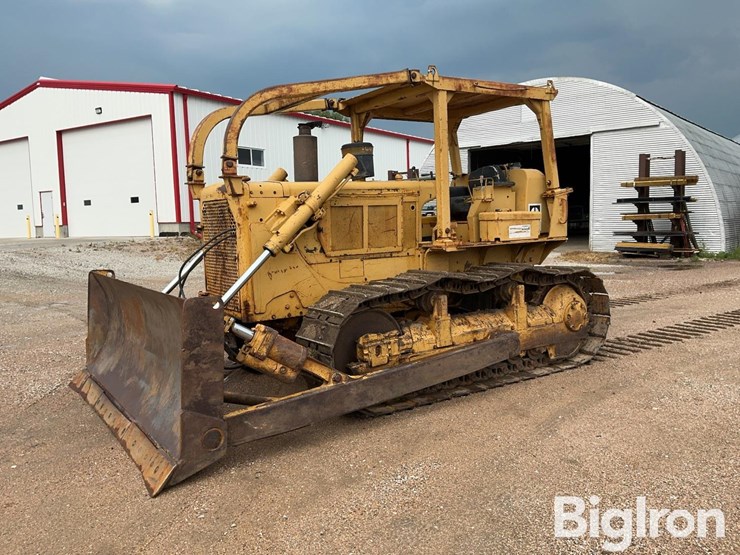 caterpillar-d6c-image-1