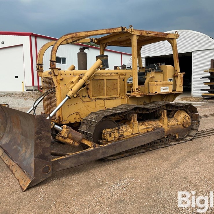 CATERPILLAR D6C