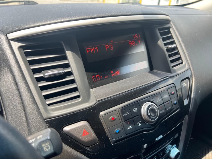 nissan-pathfinder-image-12