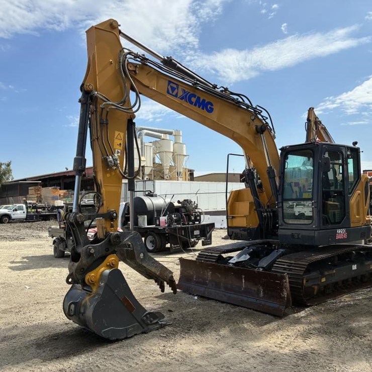 2023 XCMG XE155UCR Hydraulic Excavator