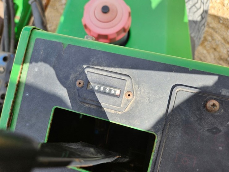 john-deere-3225b-image-24
