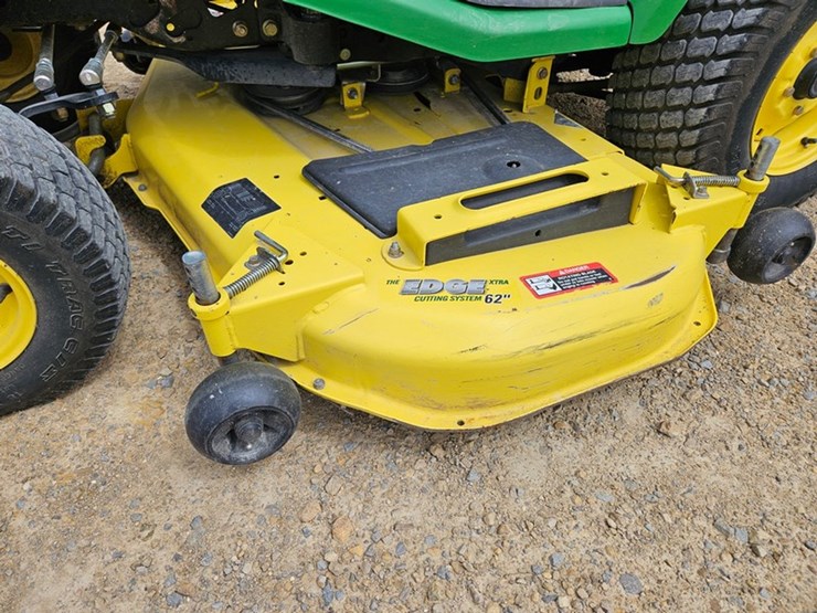 john-deere-x724-image-12